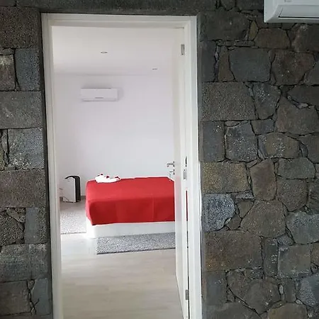 Barrocas Do Mar * Prainha (Sao Roque do Pico)