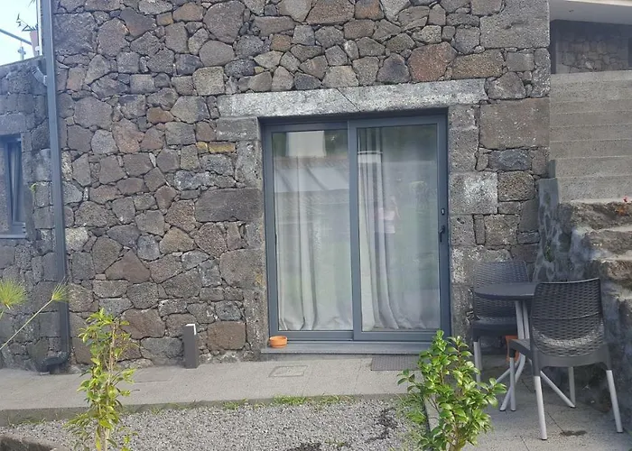 Barrocas Do Mar * Prainha (Sao Roque do Pico)